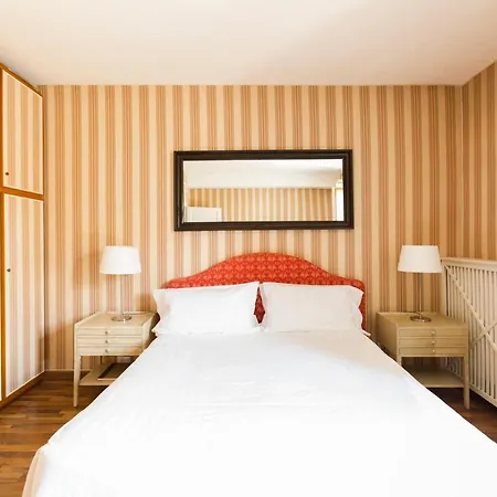 Montenapoleone - Sant Andrea Charme Penthouse Milan Exterior photo