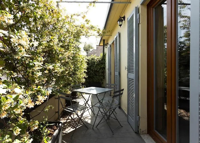 Montenapoleone - Sant Andrea Charme Penthouse